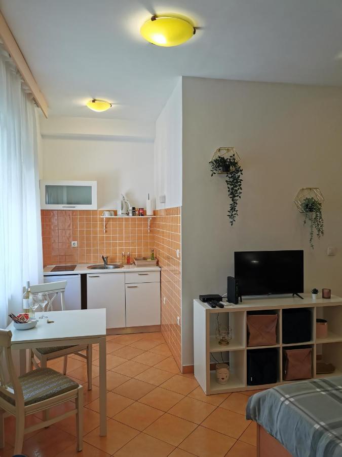 Apartments Smile สปลิท ภายนอก รูปภาพ
